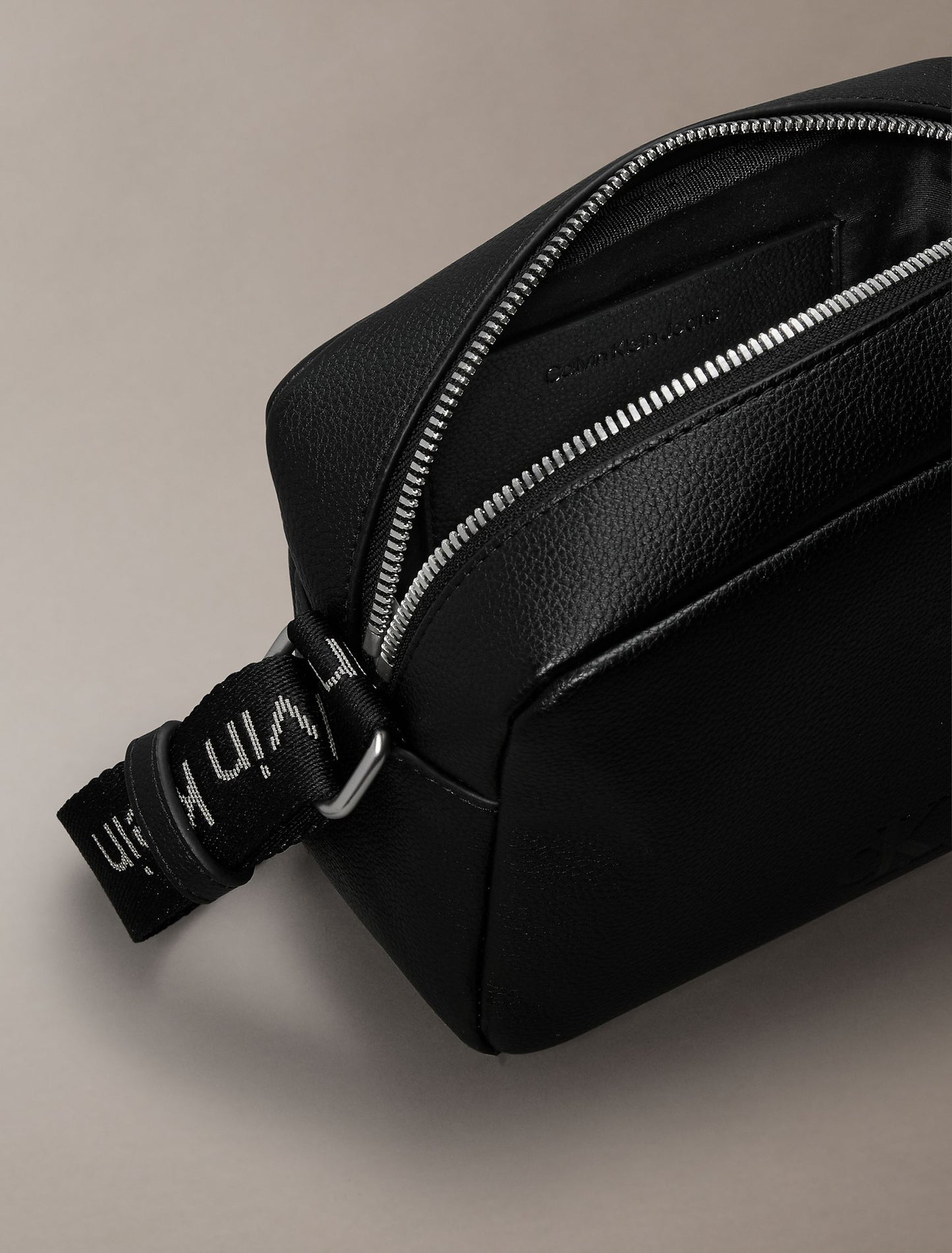 All Day Round Camera Bag (Black)