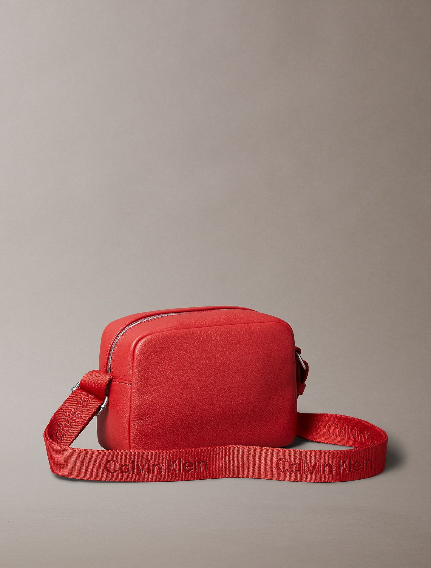 All Day Round Camera Bag (Lava Falls)