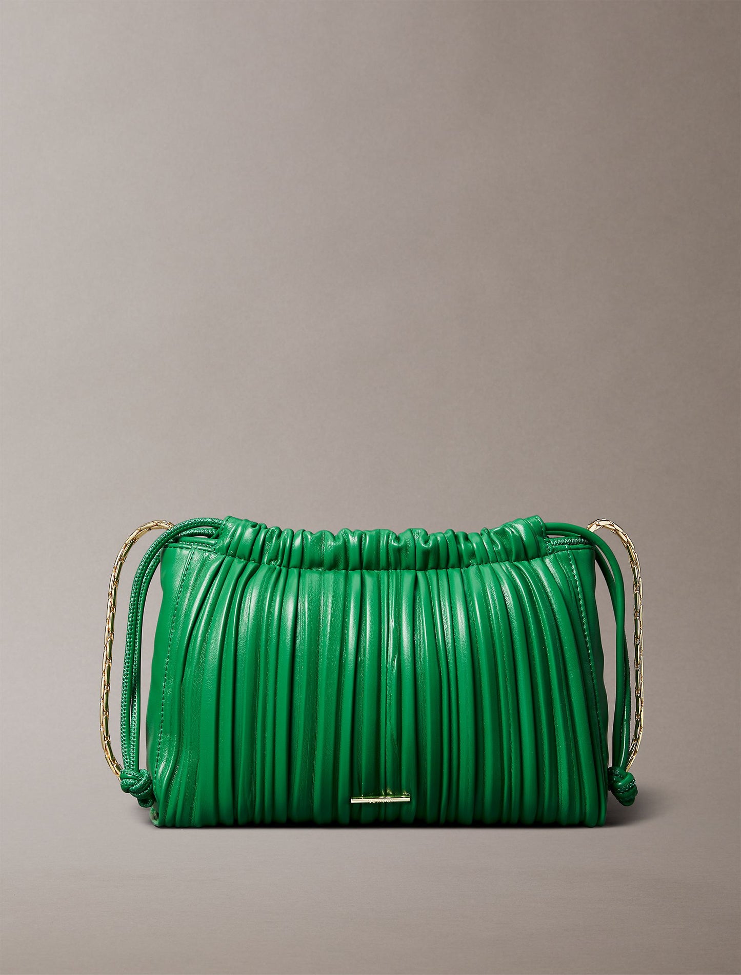 Plisse Drawstring Crossbody Bag (Emerald)