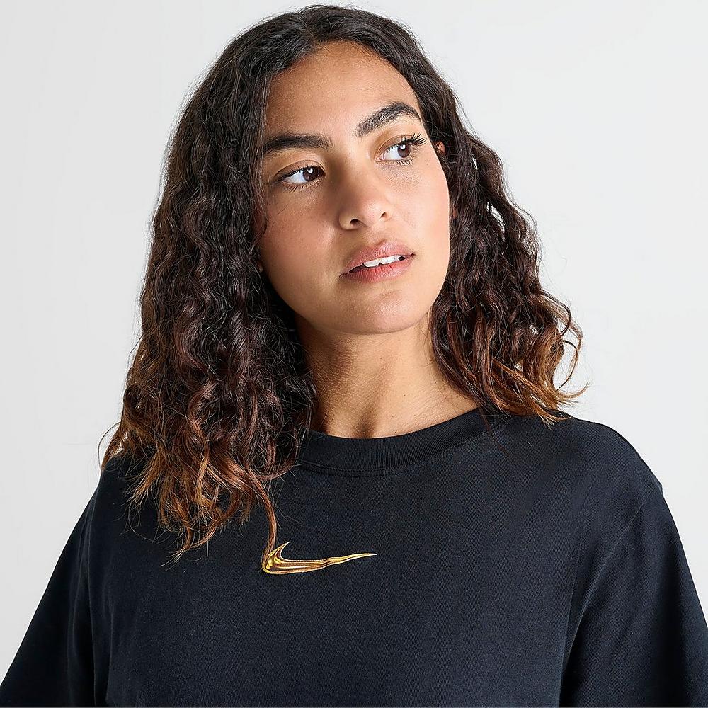 Charm Short-Sleeve Graphic T-Shirt (Black)