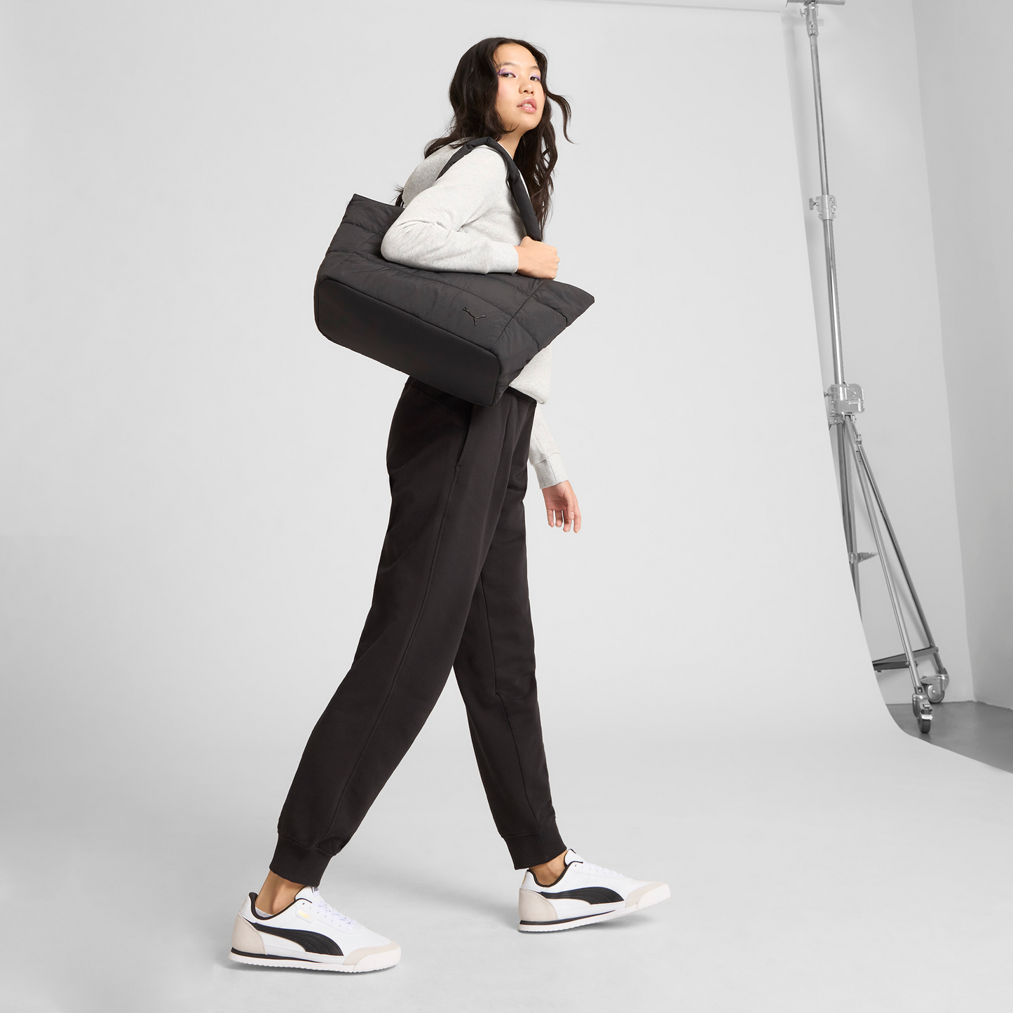 Plush Delux Tote Bag (Black)