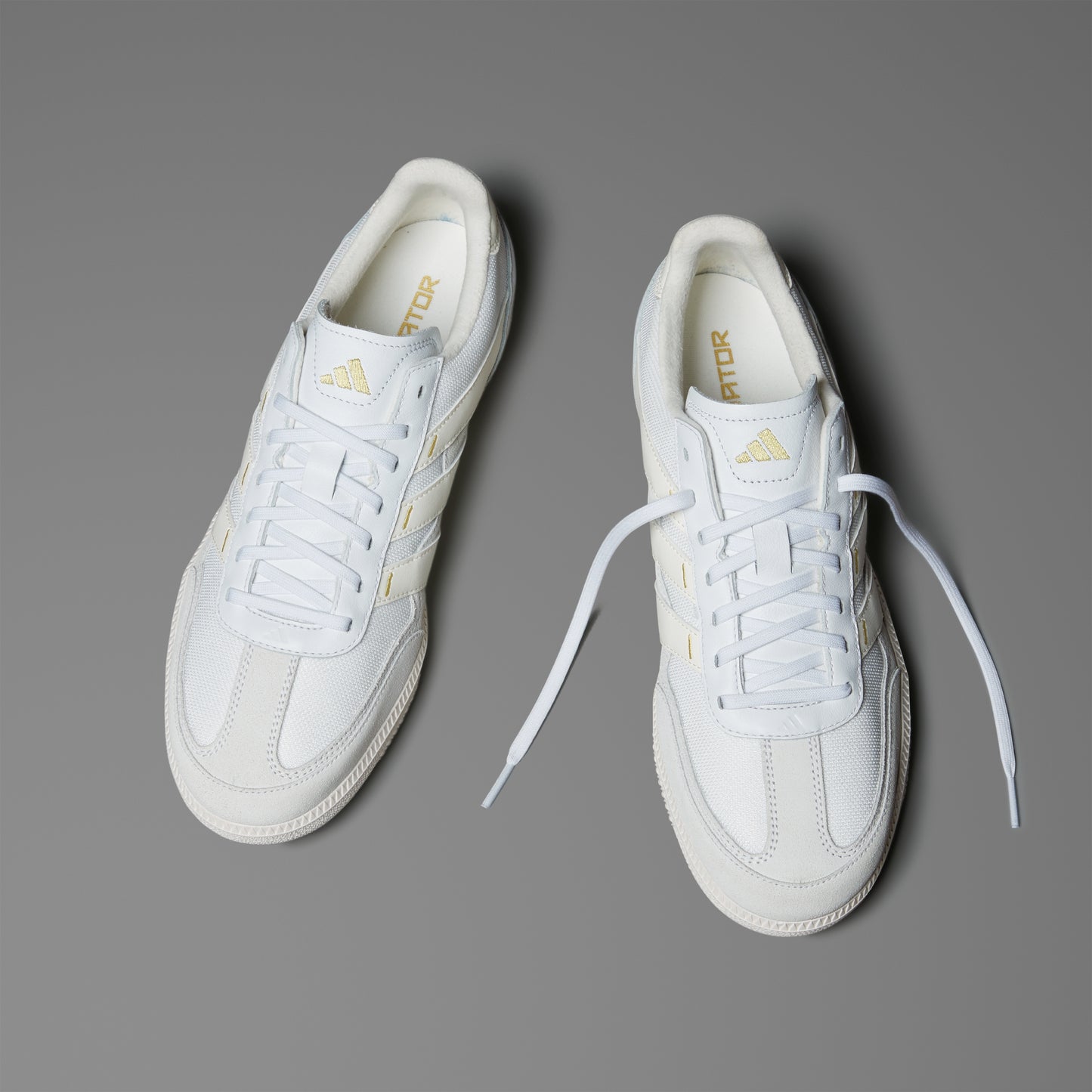 Predator Freestyle Shoes (Cloud White / Off White / Gold Metallic)