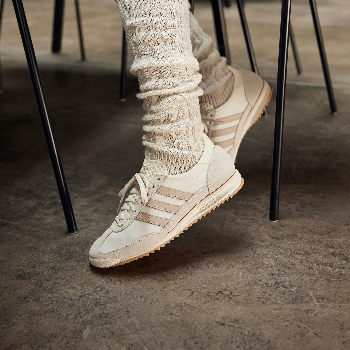 SL 72 OG Shoes (Off White / Wonder Taupe / Wonder White)