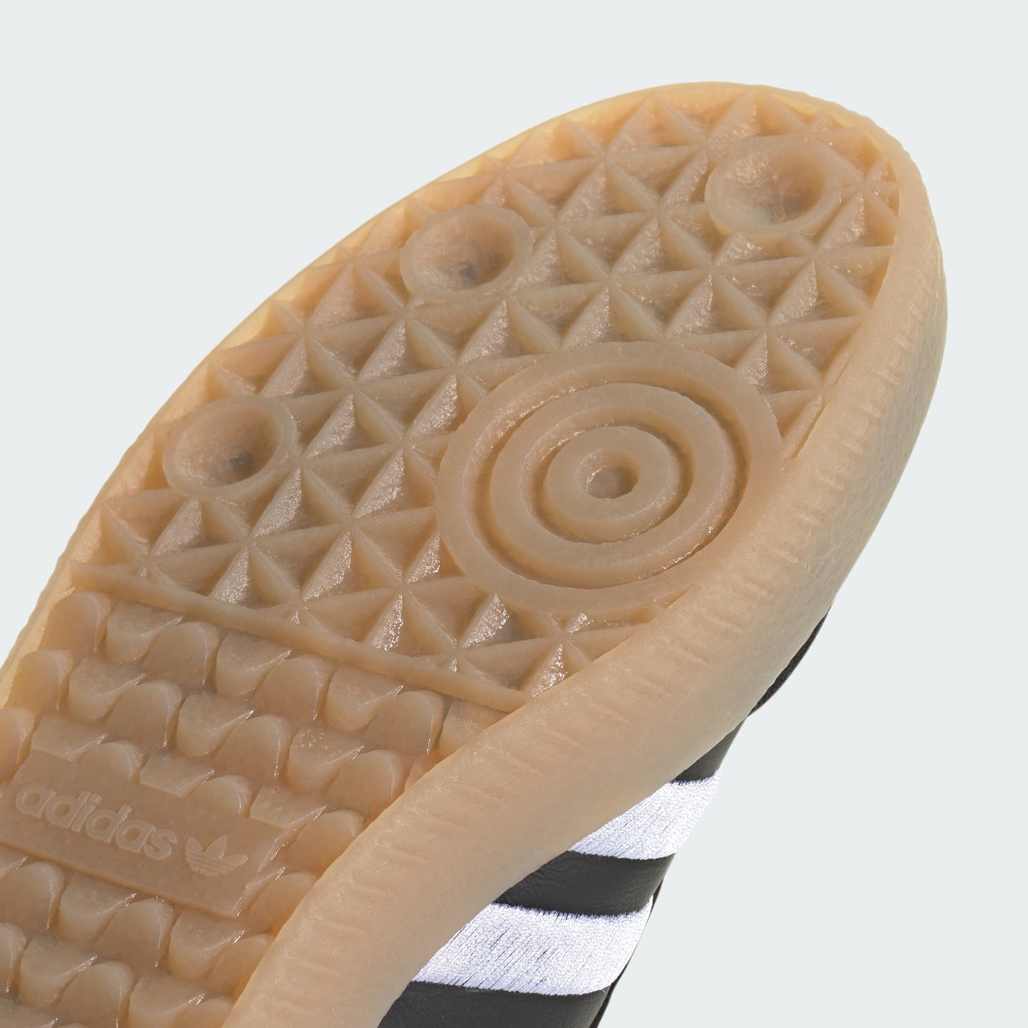 Sambae Shoes (Core Black / Core Black / Cloud White)
