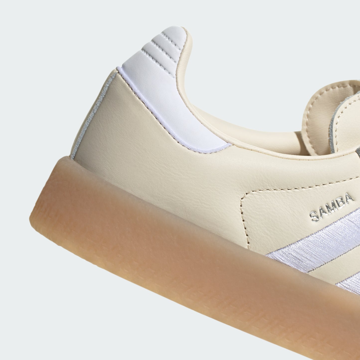 Sambae Shoes (Wonder White / Cloud White / Silver Metallic)