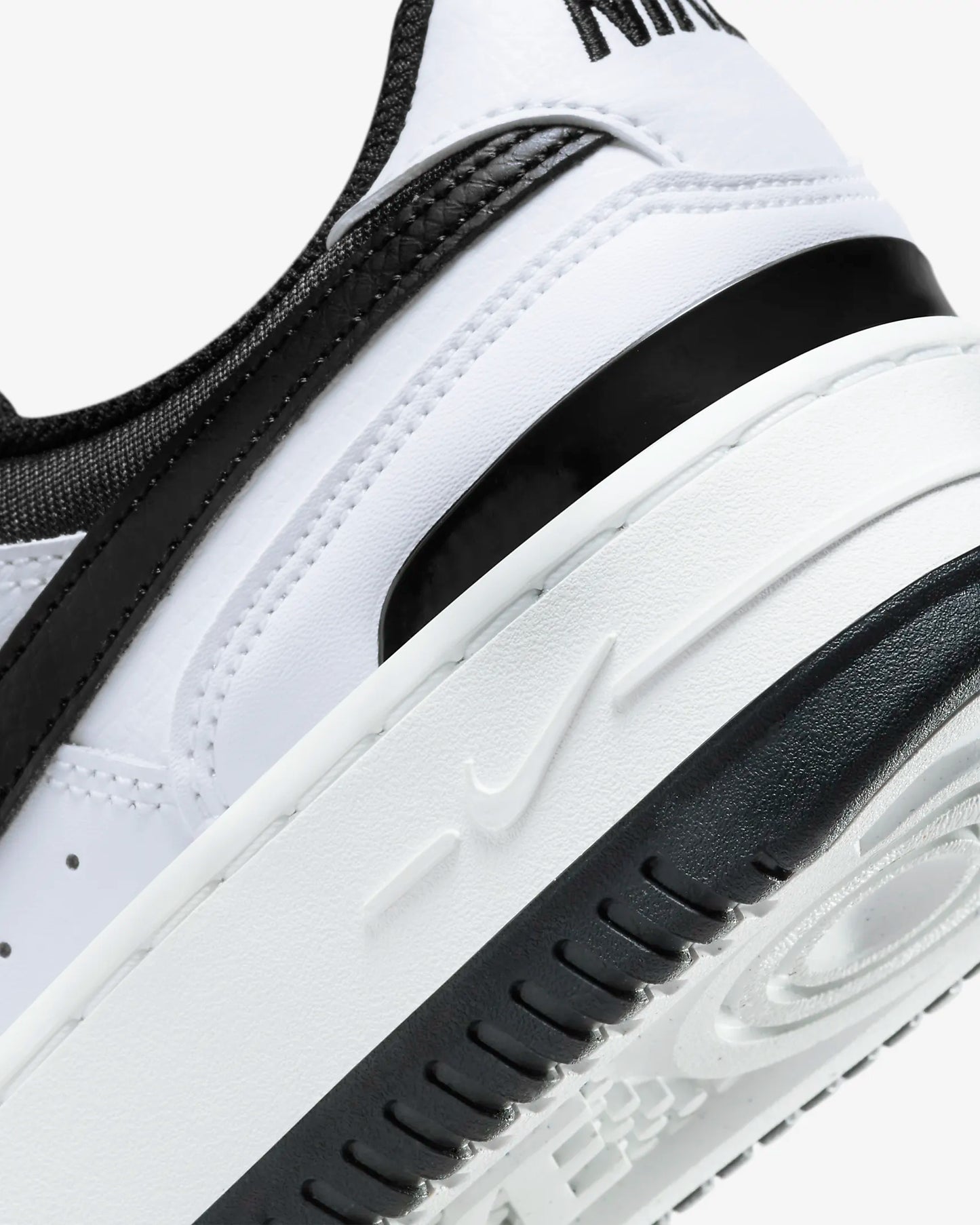Gamma Force (White / Summit White / Iron Grey / Black)