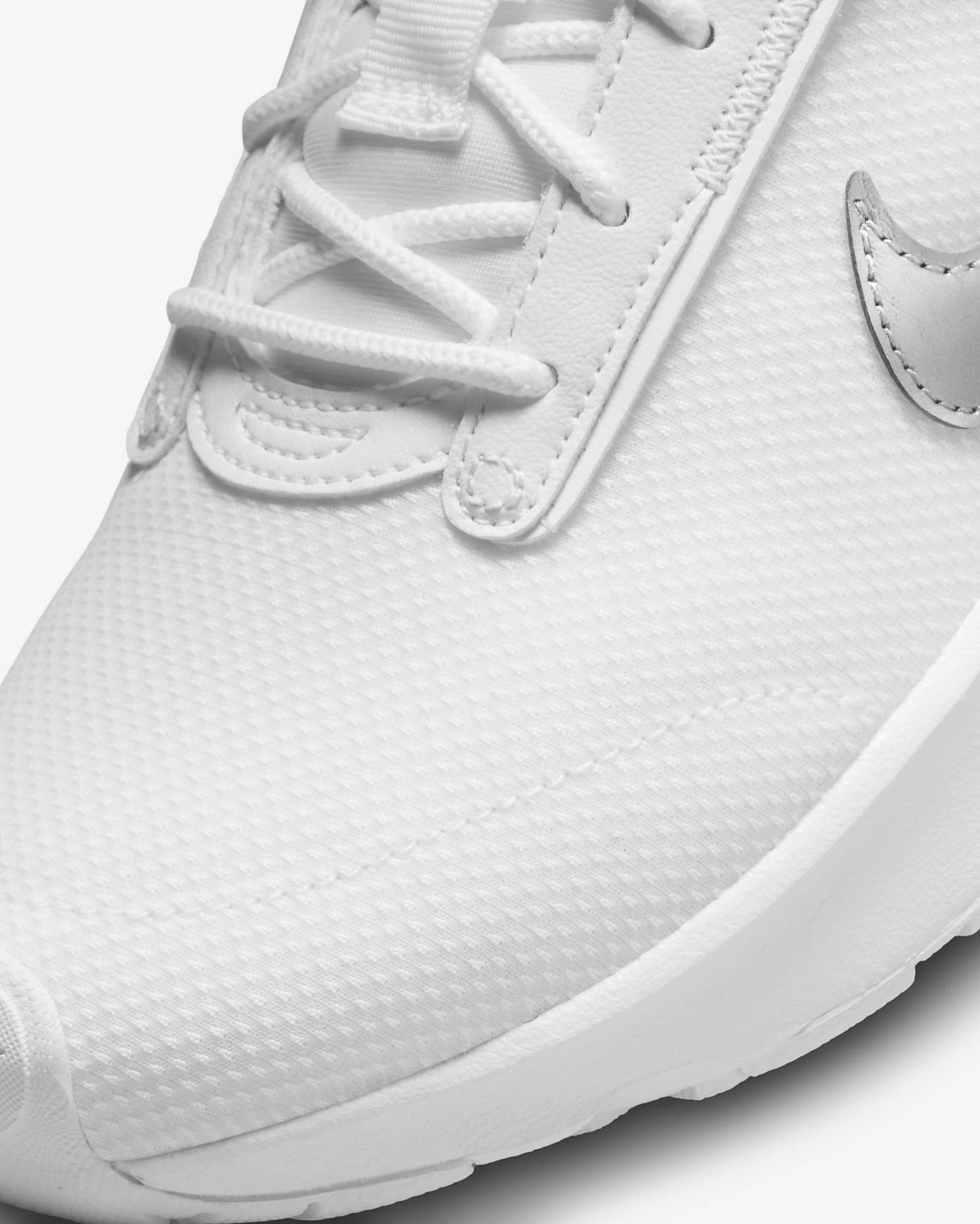 Air Max INTRLK Lite (White)