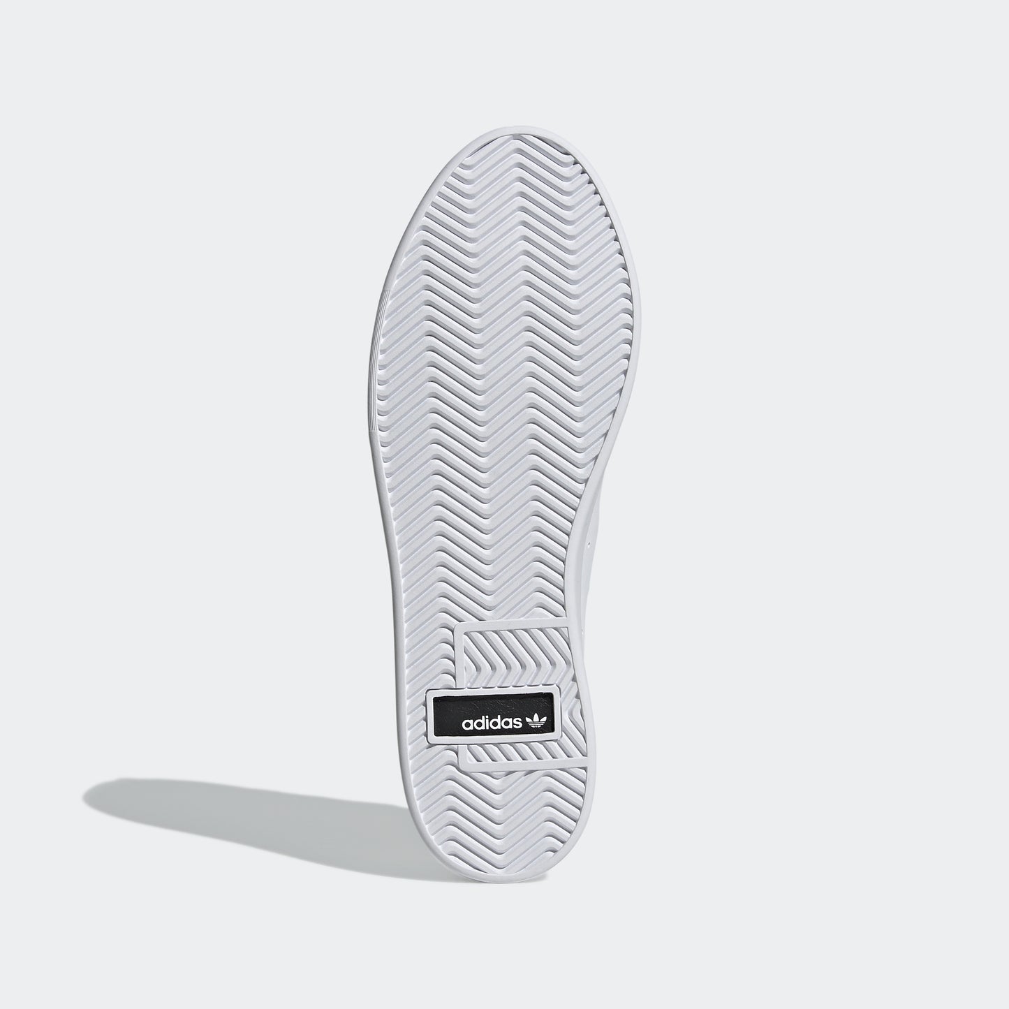 Sleek Shoes (White / Gold)