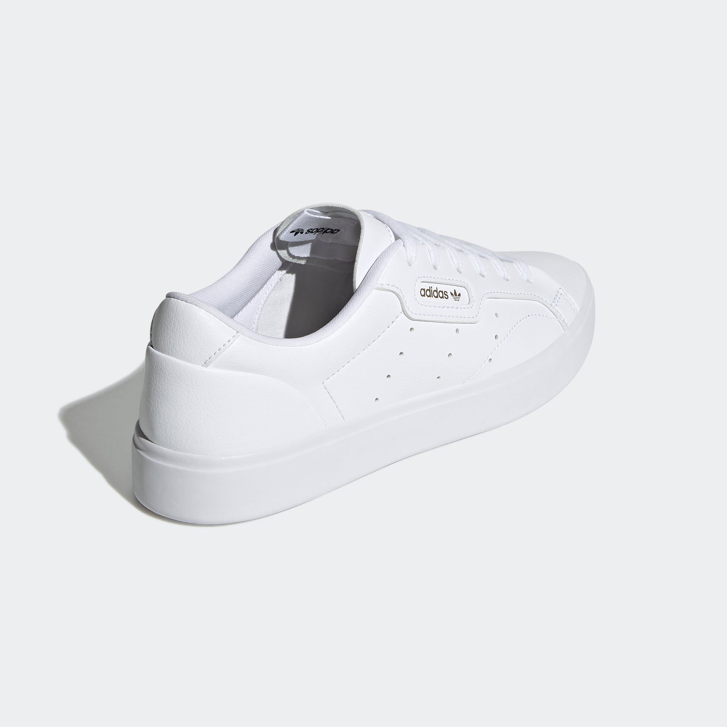 Sleek Shoes (White / Gold)