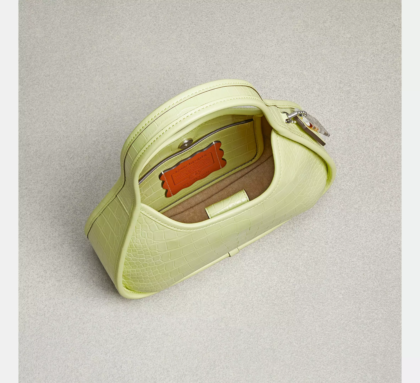 Ergo Bag In Croc Embossed Coachtopia Leather (Pale Lime)