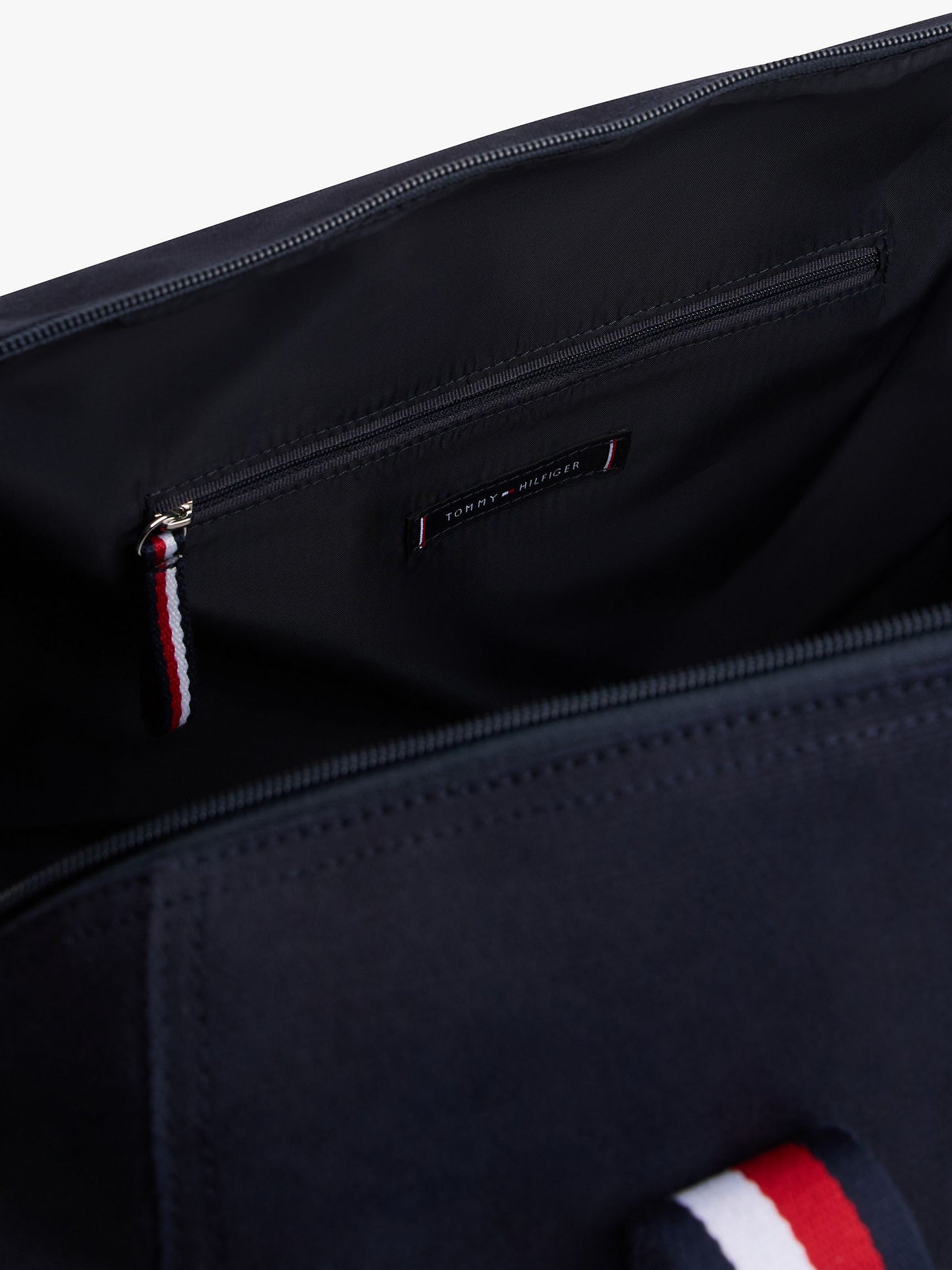 Signature Duffle Bag (Sky Captain)