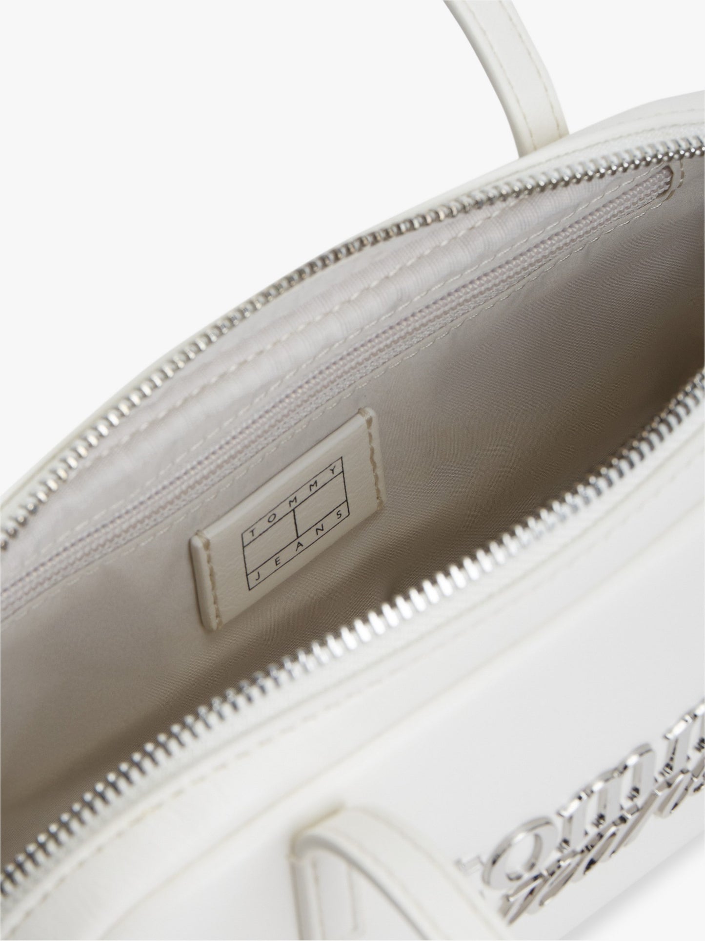 Tommy Jeans East-West Shoulder Bag