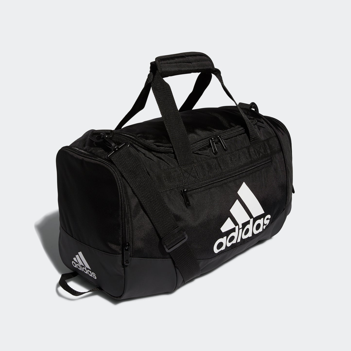 Defender Duffel Bag Small (Black)