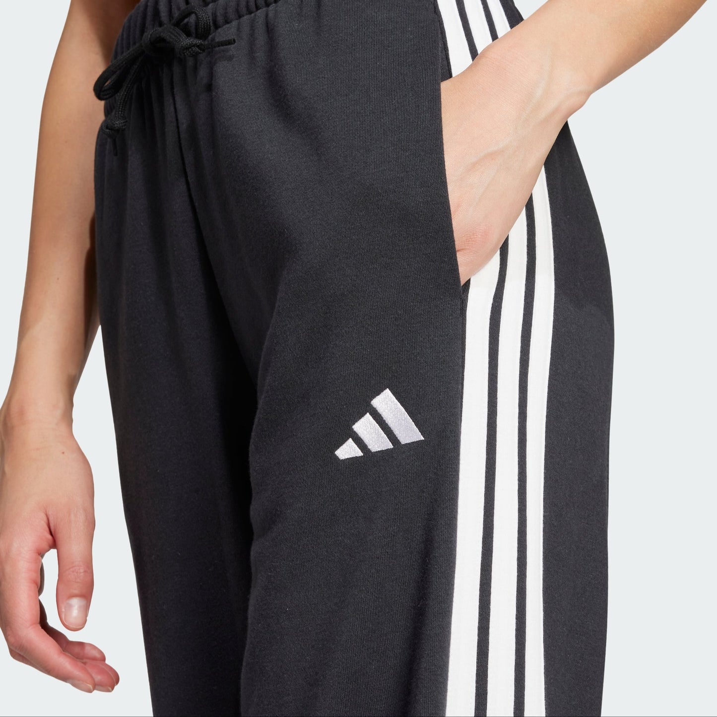 Essentials 3-Stripes Open Hem French Terry Pants (Black / White)