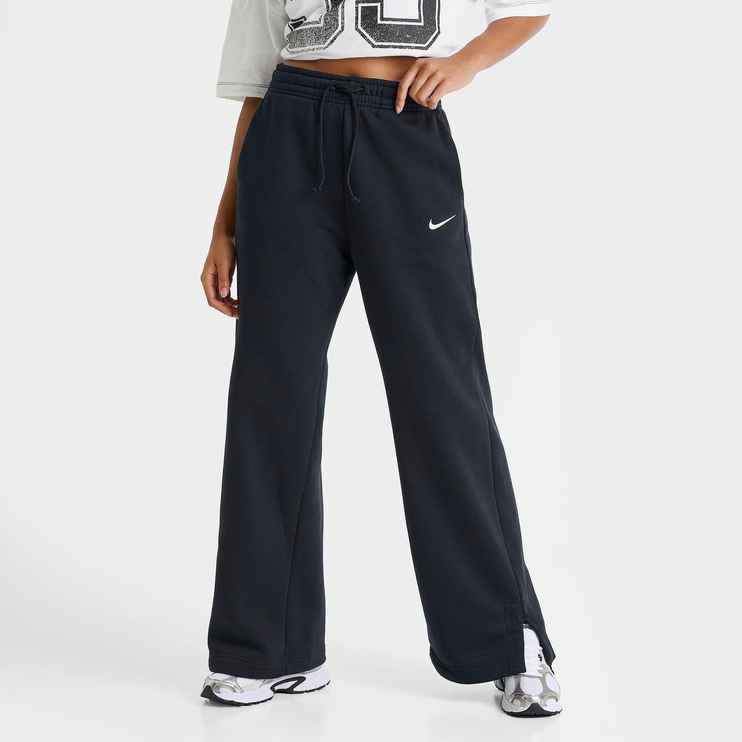 Phoenix Fleece Wide-Leg Sweatpants (Black)