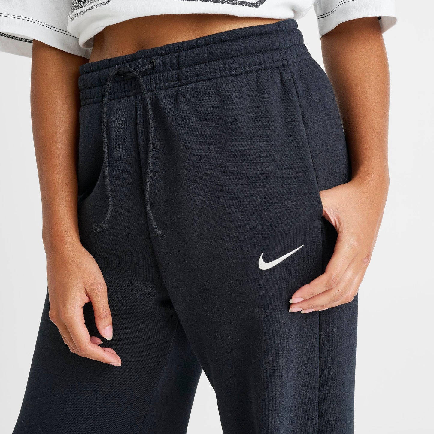 Phoenix Fleece Wide-Leg Sweatpants (Black)