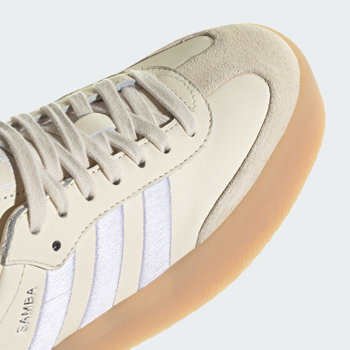 Sambae Shoes (Wonder White / Cloud White / Silver Metallic)