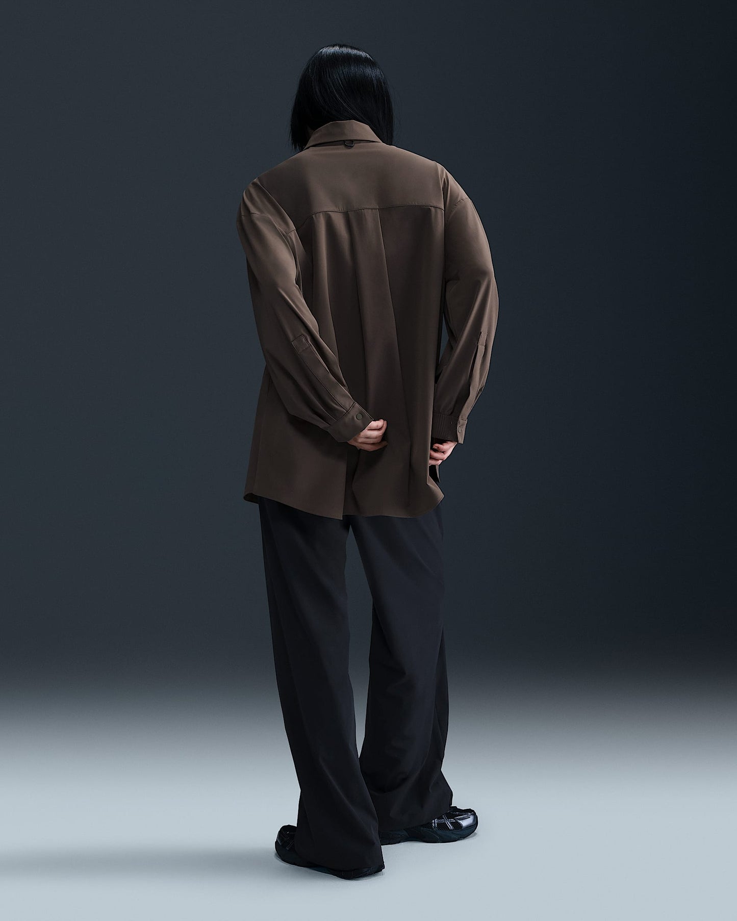 24.7 PerfectStretch Dri-FIT Oversized Long-Sleeve  (Brown)