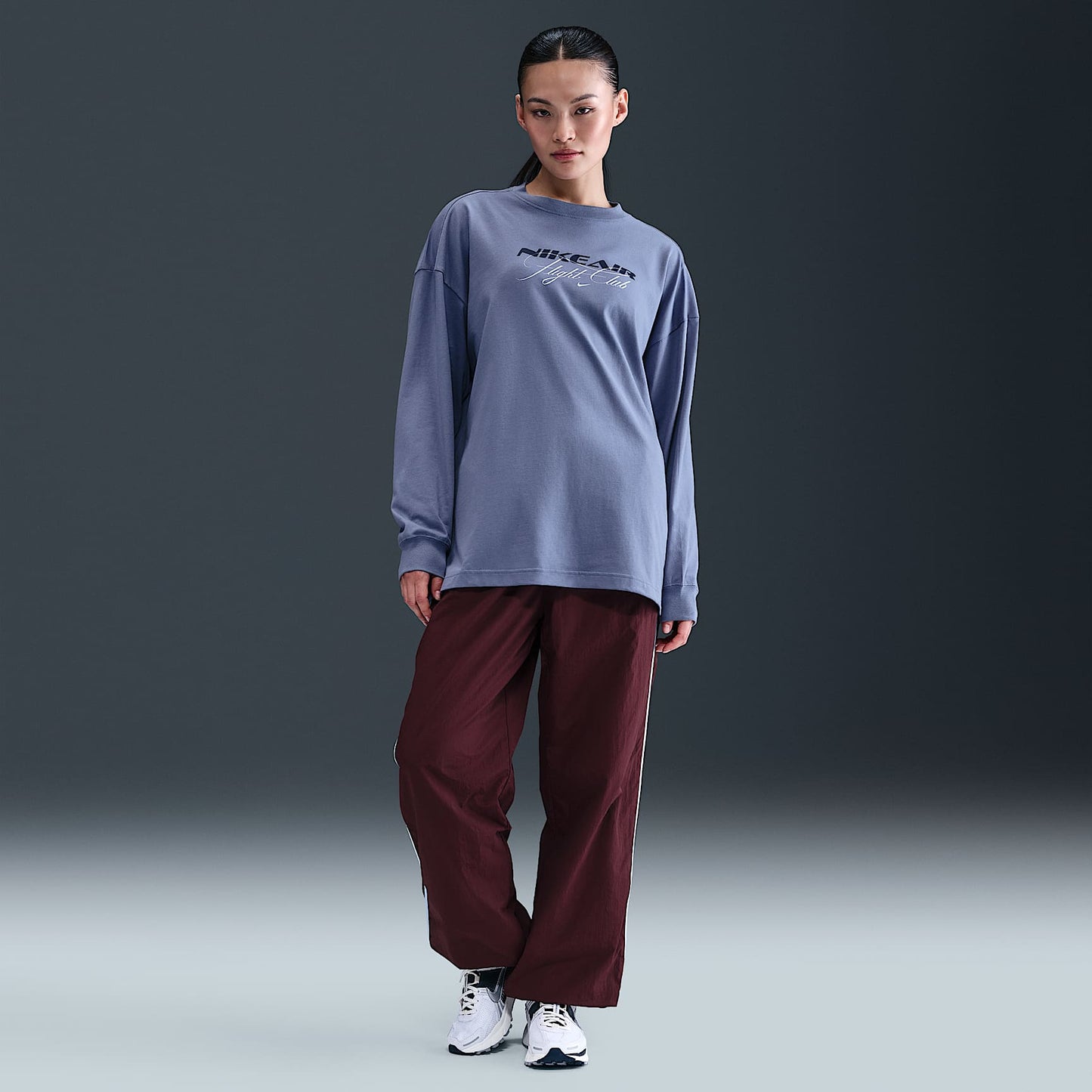 Nike Sportswear Women's Oversized Long-Sleeve T-Shirt