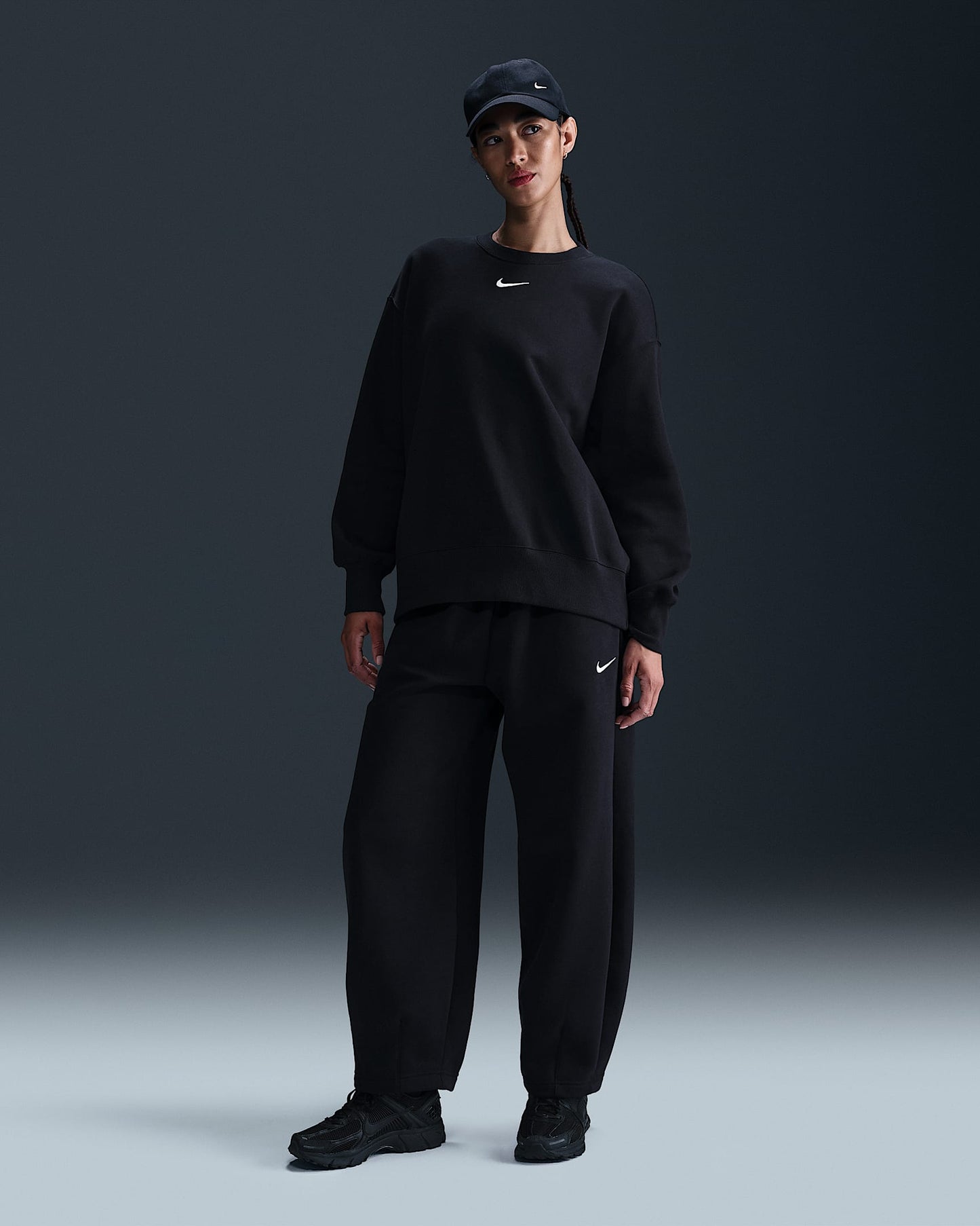 Phoenix Fleece Oversized Sweatshirt (Black)