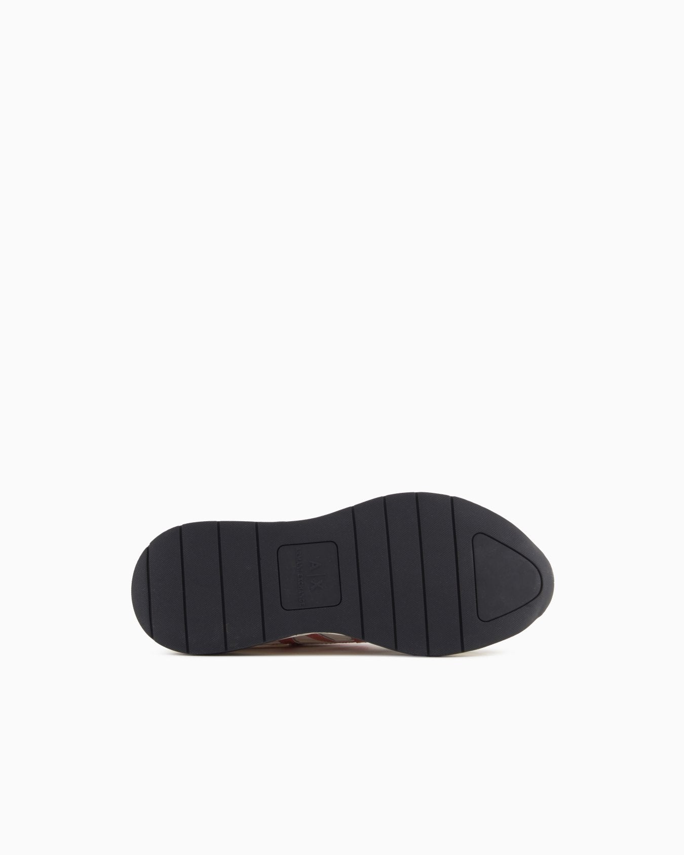 Sneakers in mesh with patent and microsuede details