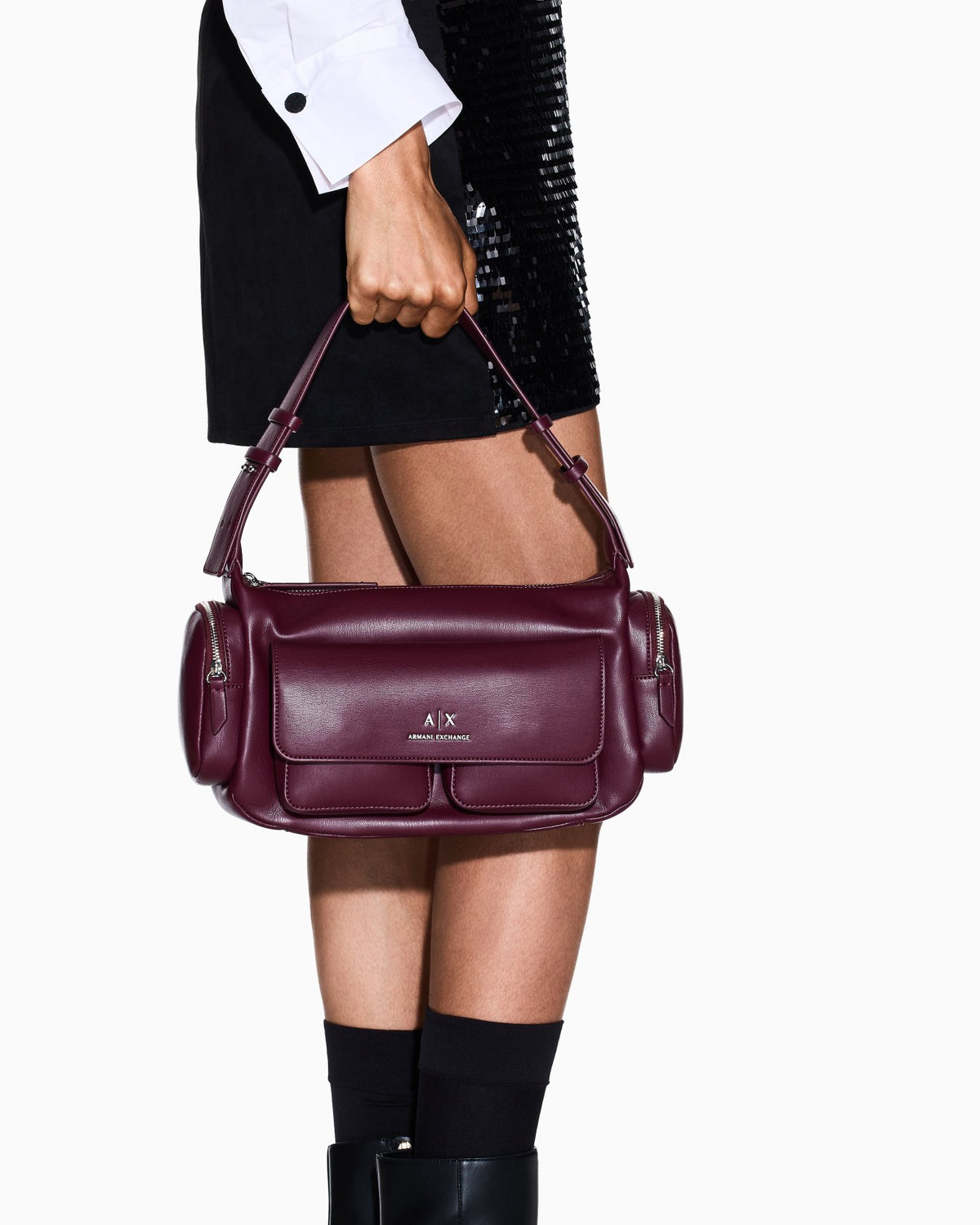 Large shoulder bag with side pockets